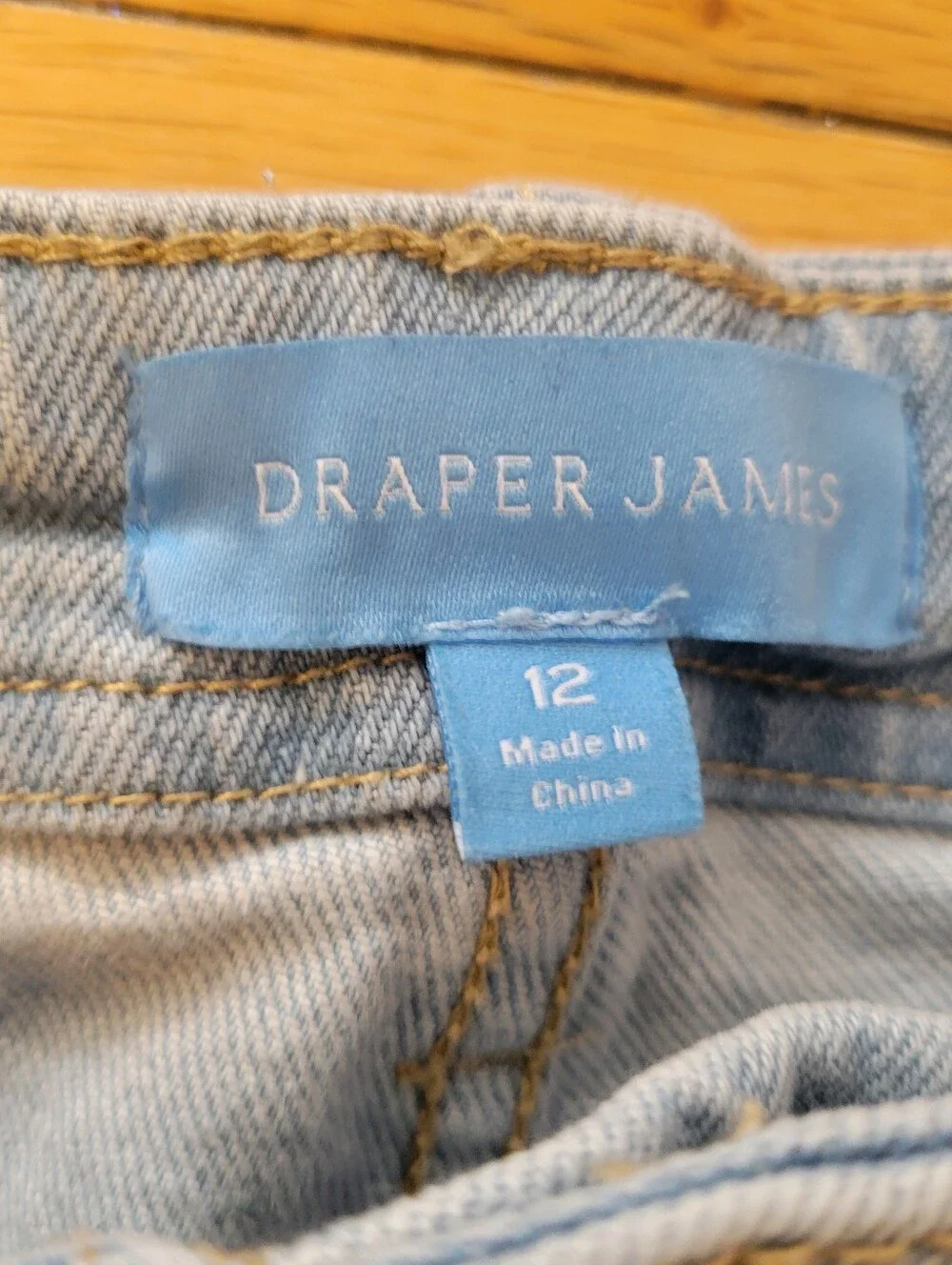 Draper‎ James Light Wash Flat Front Wide Leg Senim Jeans Size 12